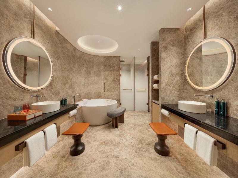 Hilton Huzhou Nanxun image