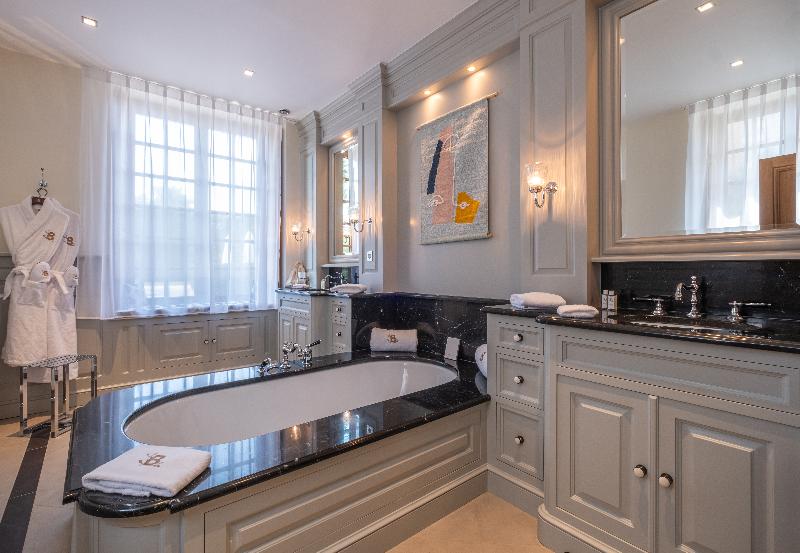 La Borde En Sologne Chateau & Spa image