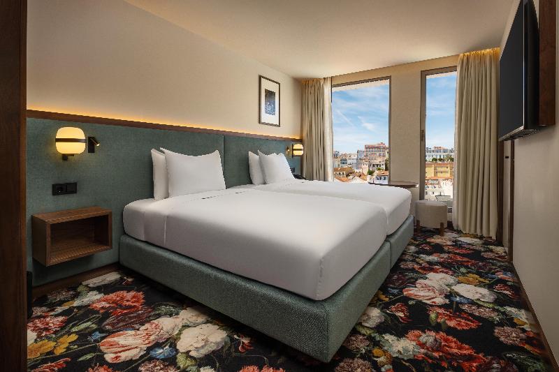 Duo Hotel Lisbon, Curio Collection by Hilton image