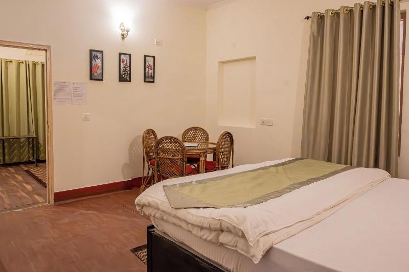 Dew Drops Homestay image