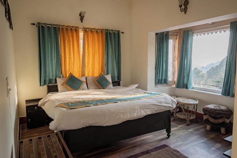Dew Drops Homestay image