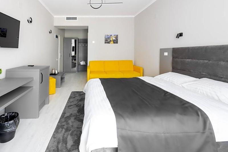 Hotel Javu image