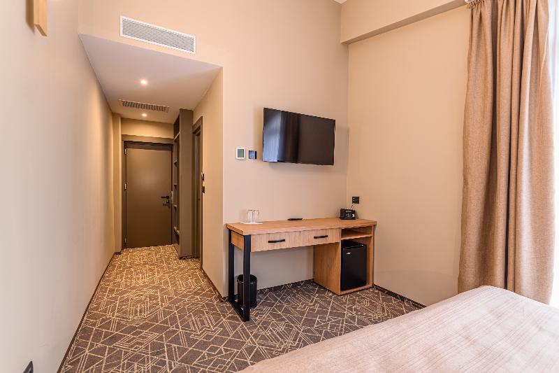 Hotel Central Pascani image