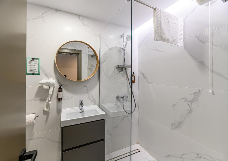 Hotel Central Pascani image