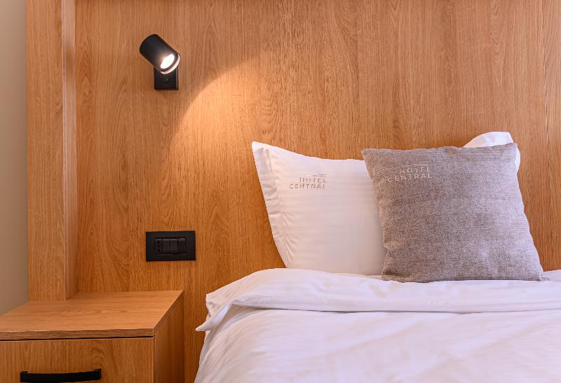 Hotel Central Pascani image