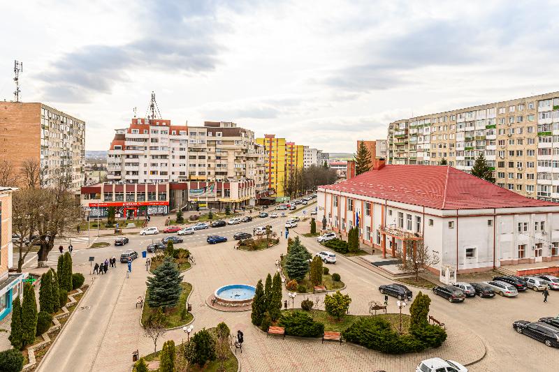 Hotel Central Pascani image
