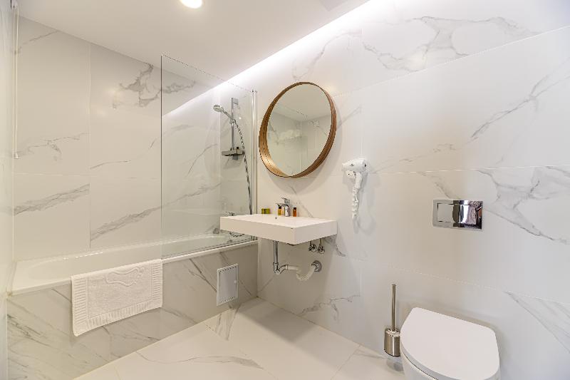 Hotel Central Pascani image 7