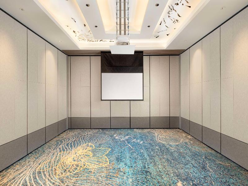Doubletree By Hilton Jakarta Bintaro Jaya image