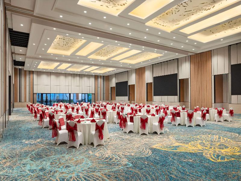 Doubletree By Hilton Jakarta Bintaro Jaya image