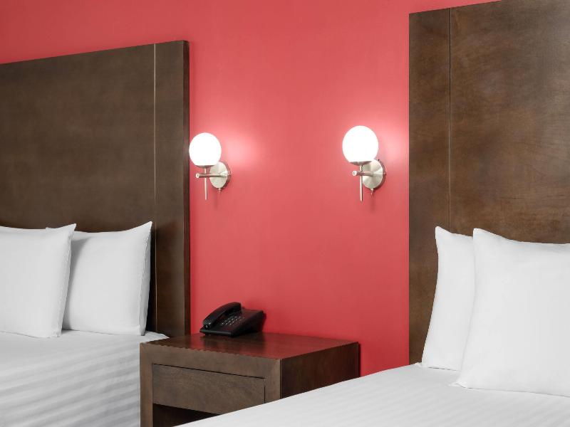 Ramada By Wyndham Tampico Centro image