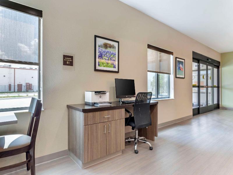 Sleep Inn & Suites image