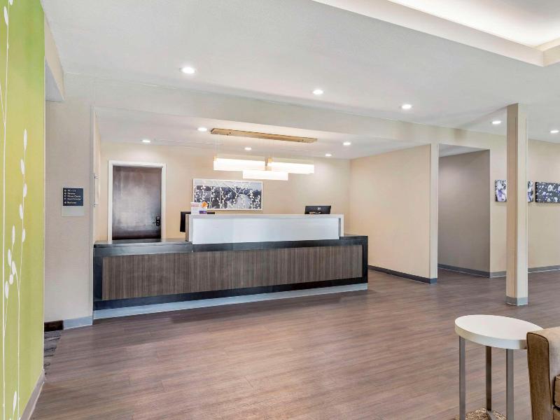 Sleep Inn & Suites image