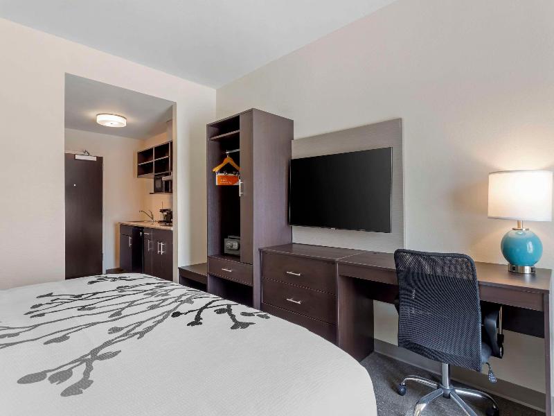 Sleep Inn & Suites image