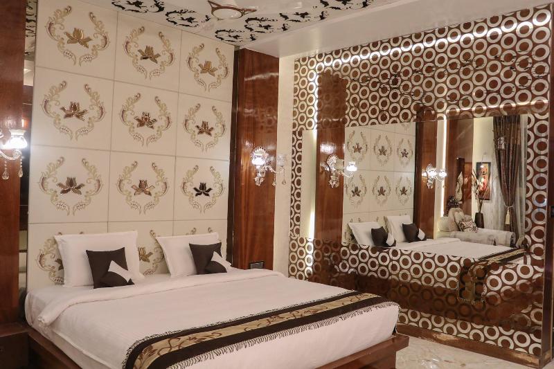 Hotel Rajahamsa (devaraya Hospaitality) image 4