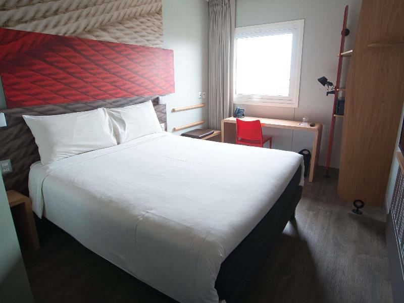 Hotel Ibis Trujillo image