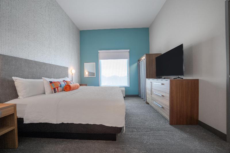 Home2Suites Fort Walton Beach Eglin Air Force Base image