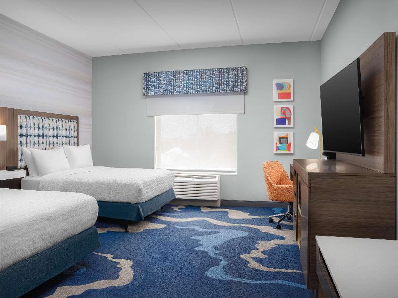 Hampton Inn And Suites By Hilton Naples South image