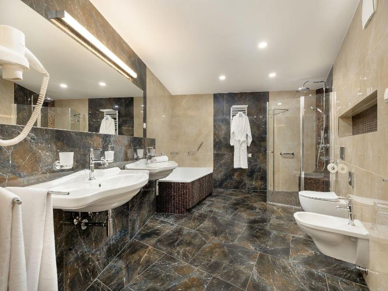 Juvena Hotel Wellness & Spa image
