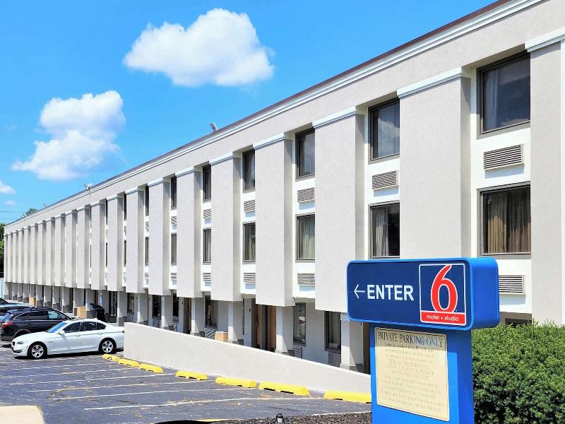 Studio 6 Suites Catonsville, Md – Baltimore West image