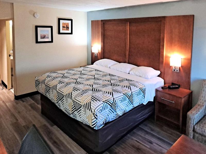 Studio 6 Suites Catonsville, Md – Baltimore West image