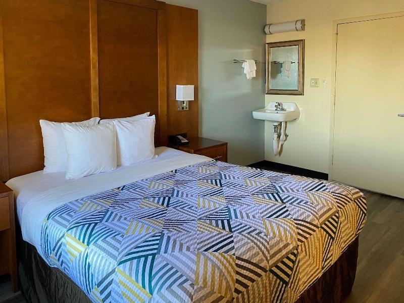 Studio 6 Suites Catonsville, Md – Baltimore West image