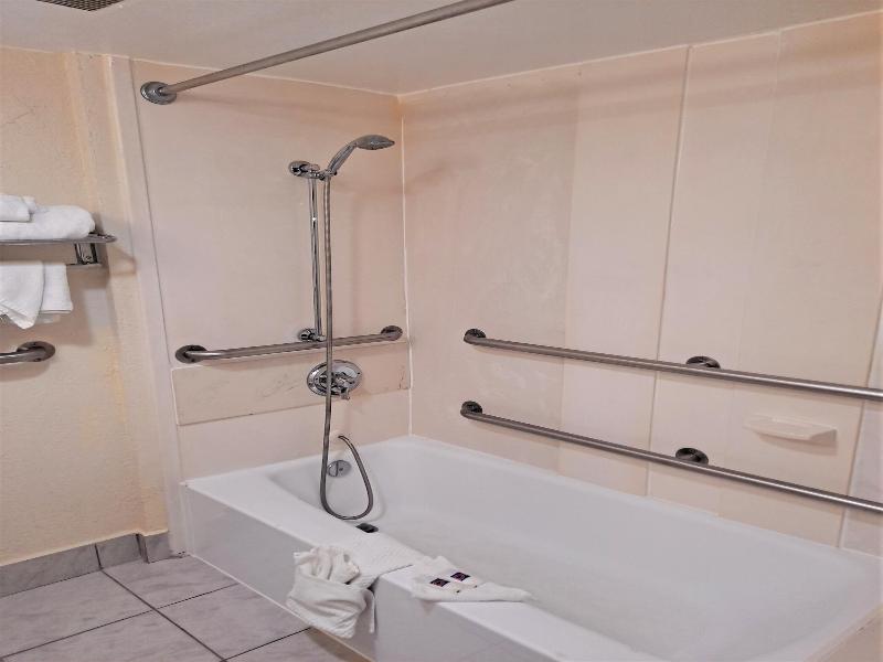 Studio 6 Suites Catonsville, Md – Baltimore West image