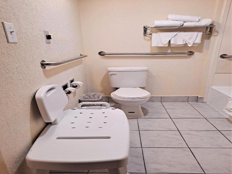 Studio 6 Suites Catonsville, Md – Baltimore West image