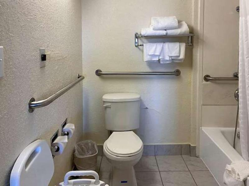 Studio 6 Suites Catonsville, Md – Baltimore West image