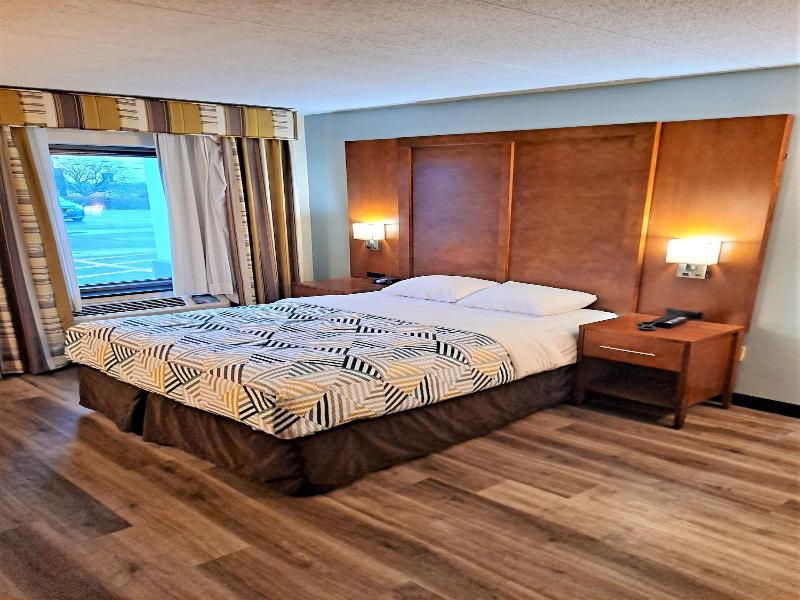 Studio 6 Suites Catonsville, Md – Baltimore West image