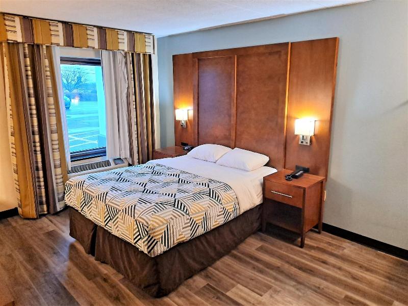 Studio 6 Suites Catonsville, Md – Baltimore West image
