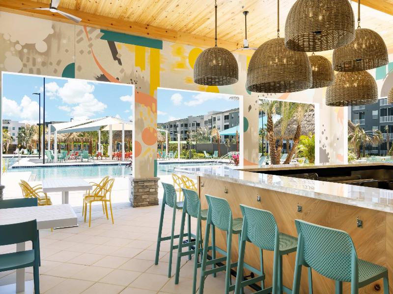 Villatel Resort Orlando — bar