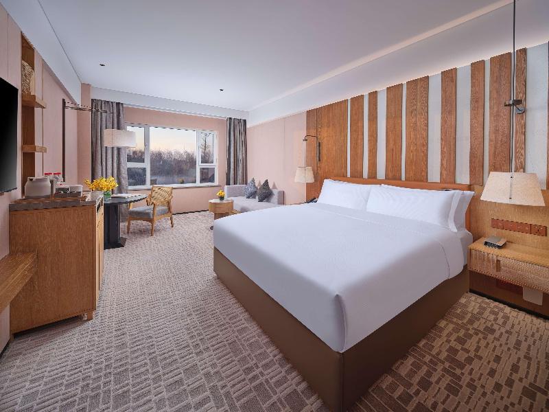 Doubletree By Hilton Changbaishan Hot Spring image 3