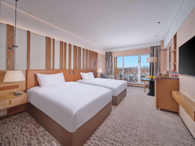 Doubletree By Hilton Changbaishan Hot Spring image