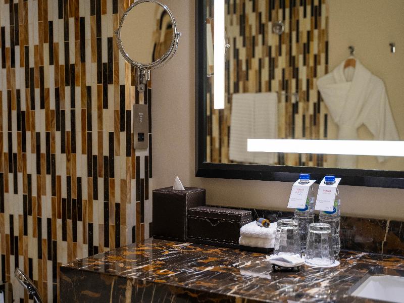 Vogo Abu Dhabi Golf Resort & Spa image