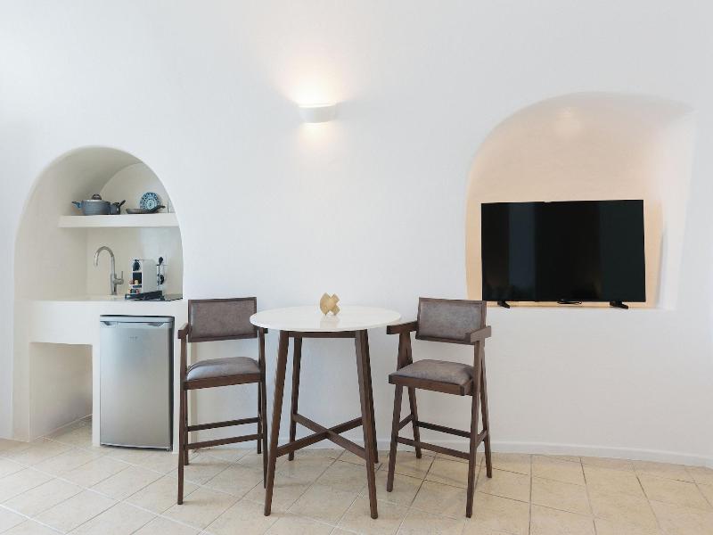 Nevma Suites image