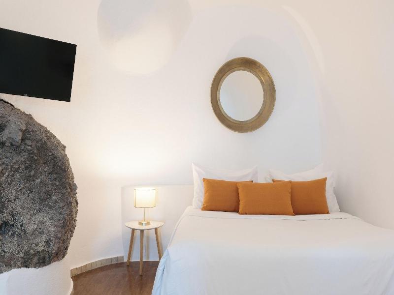 Nevma Suites image