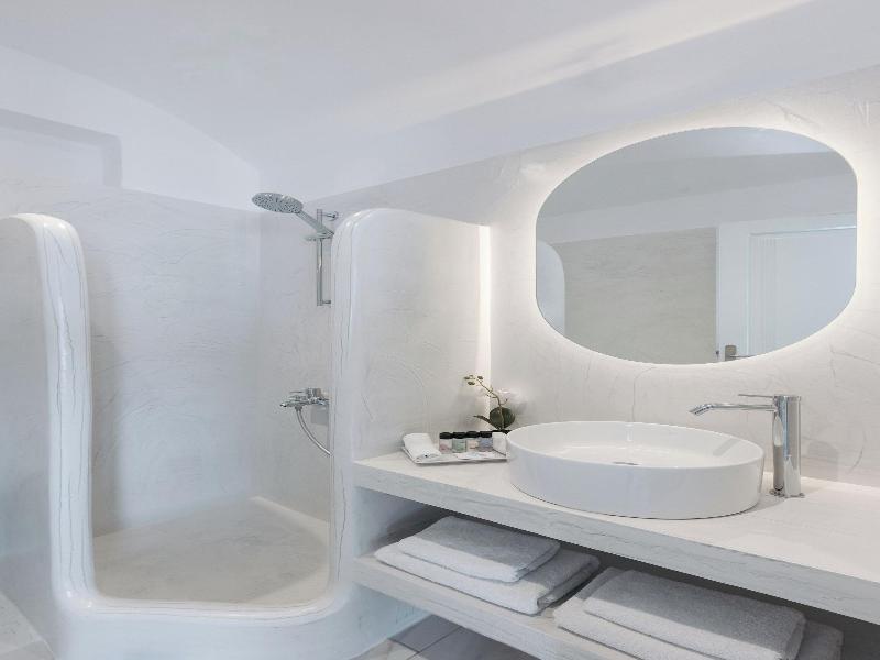 Nevma Suites image