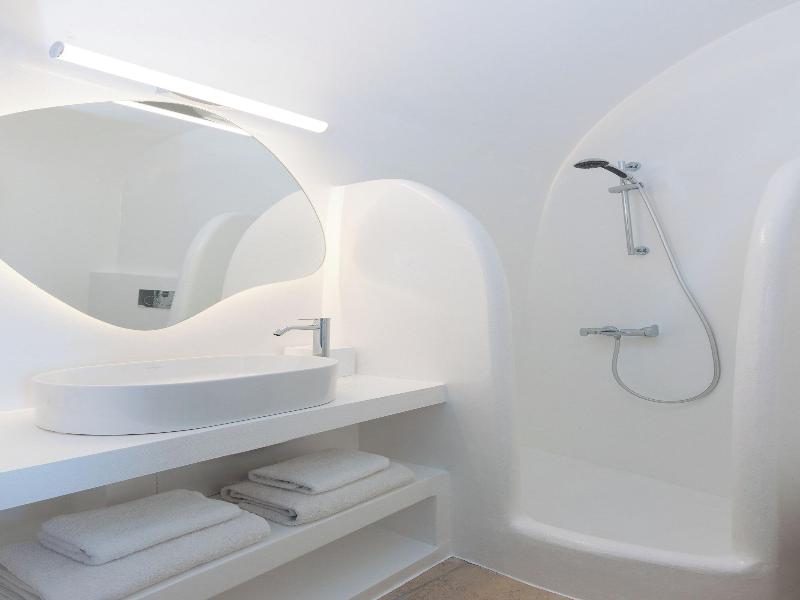 Nevma Suites image
