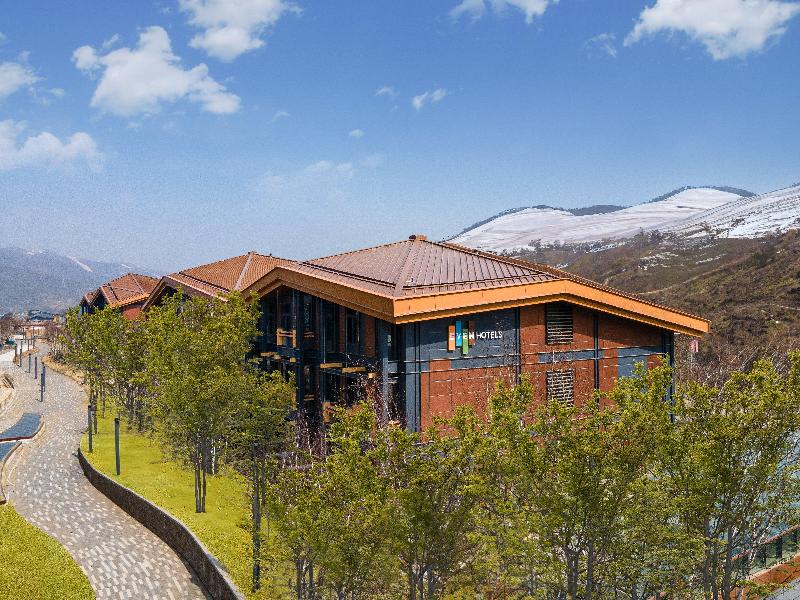 Even Hotel Chongli image