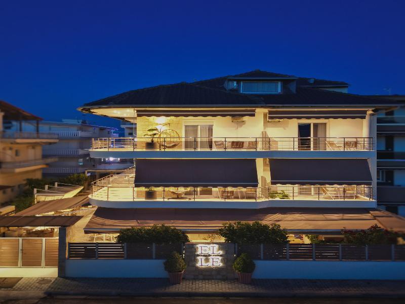 Elle Rooms & Suites image