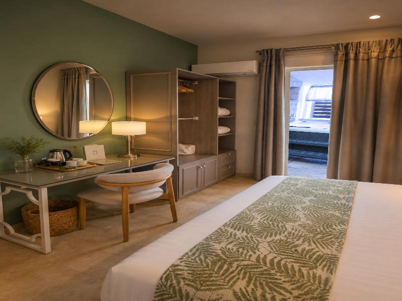 Elle Rooms & Suites image