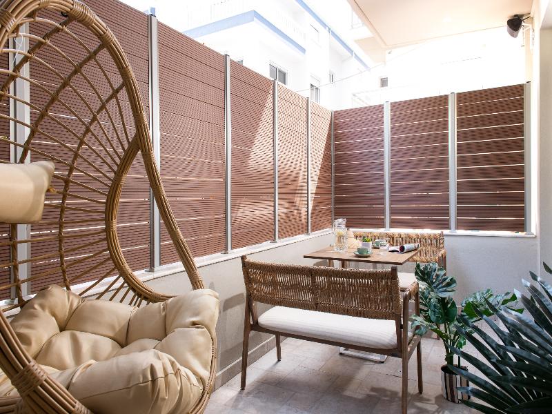 Elle Rooms & Suites image