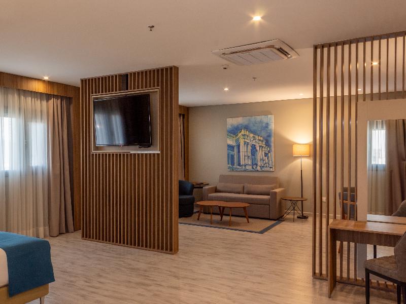 Tryp By Wyndham Asuncion image