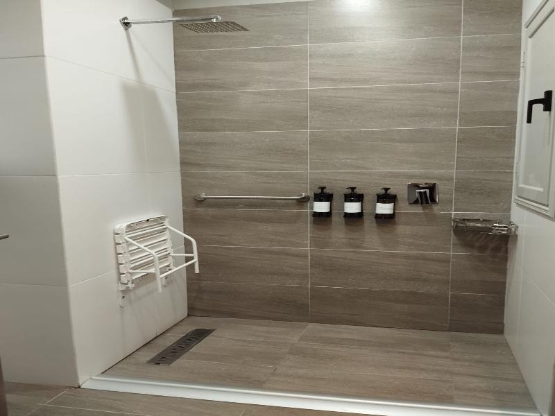 Tryp By Wyndham Asuncion image