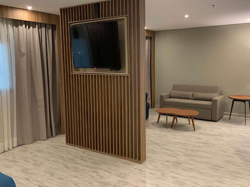 Tryp By Wyndham Asuncion image