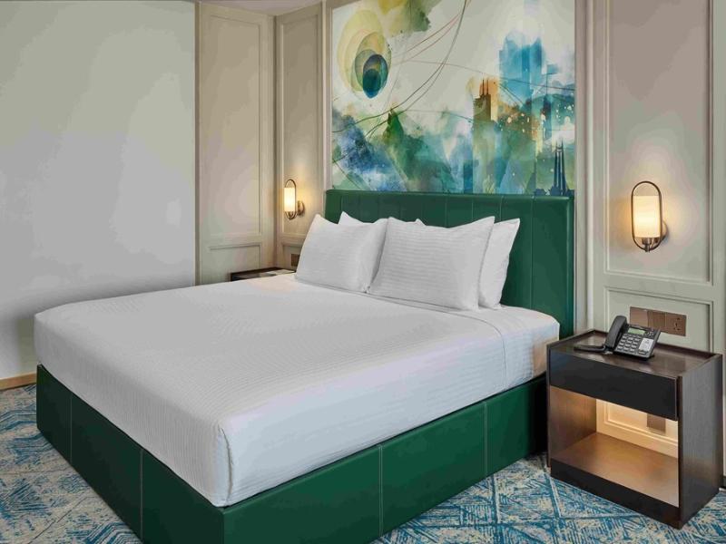 The Heritage Hotel Manila image