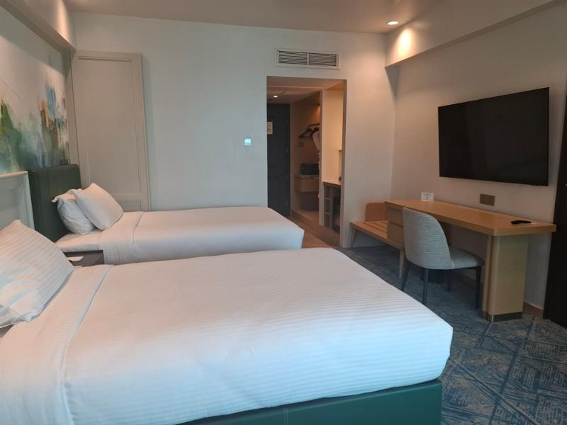 The Heritage Hotel Manila image