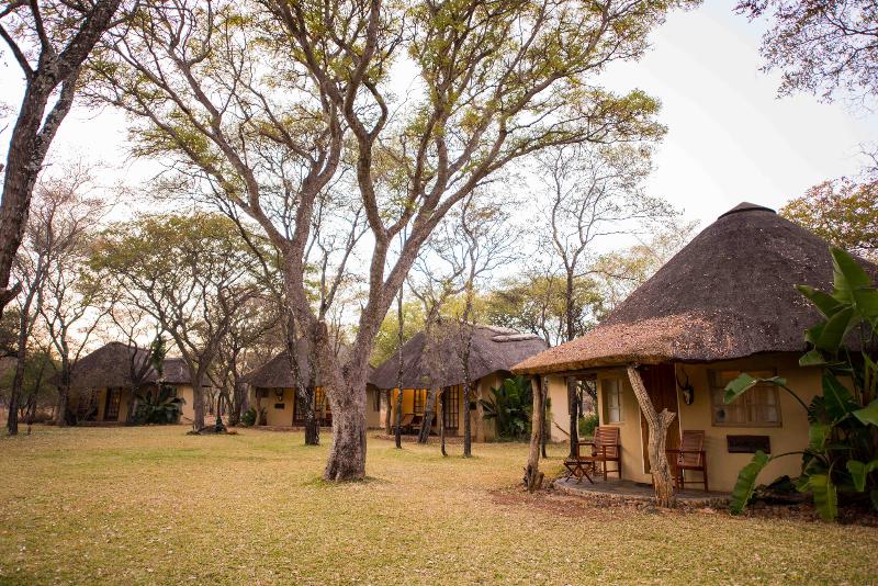 Mziki Safari Lodge image