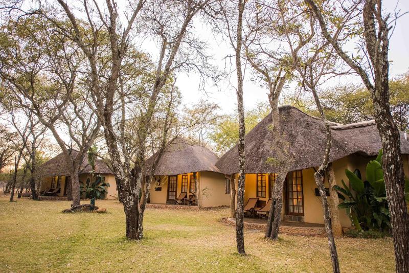 Mziki Safari Lodge image