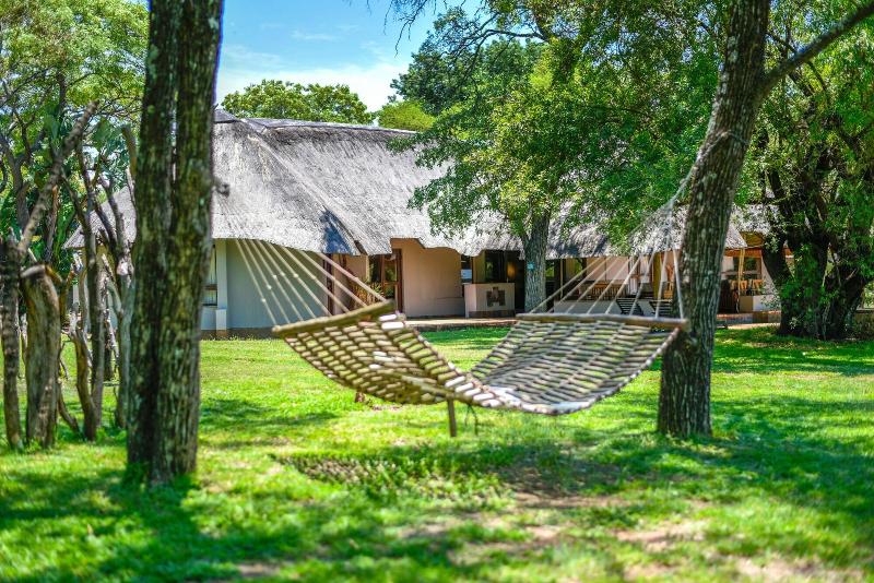 Mziki Safari Lodge image